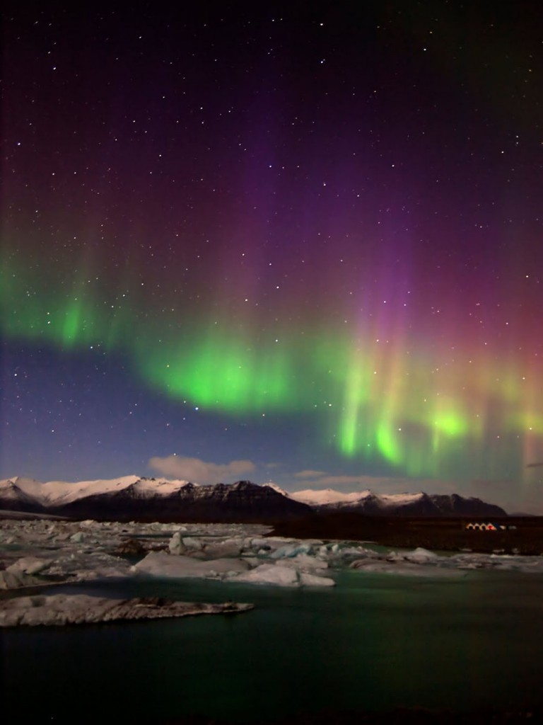 Iceland-aurora-borealis20130223_0002 copy