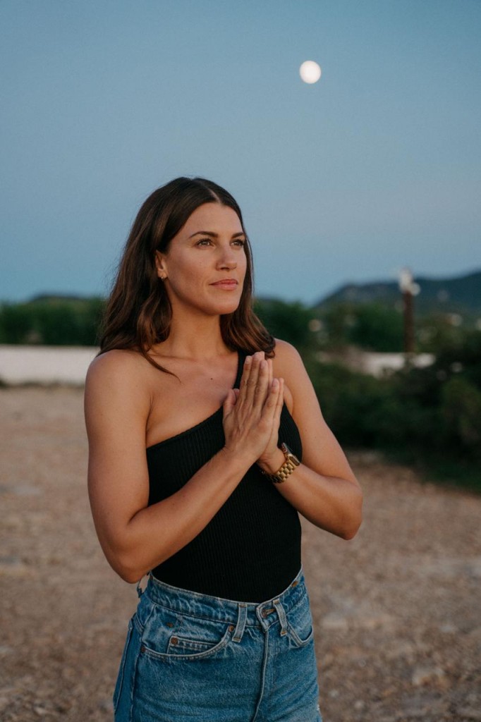 PHOTO-2025-12-08-08-07-06